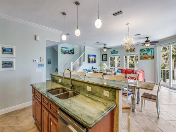 Expansive Beach Home - Casual Luxury - Steps to the Beach